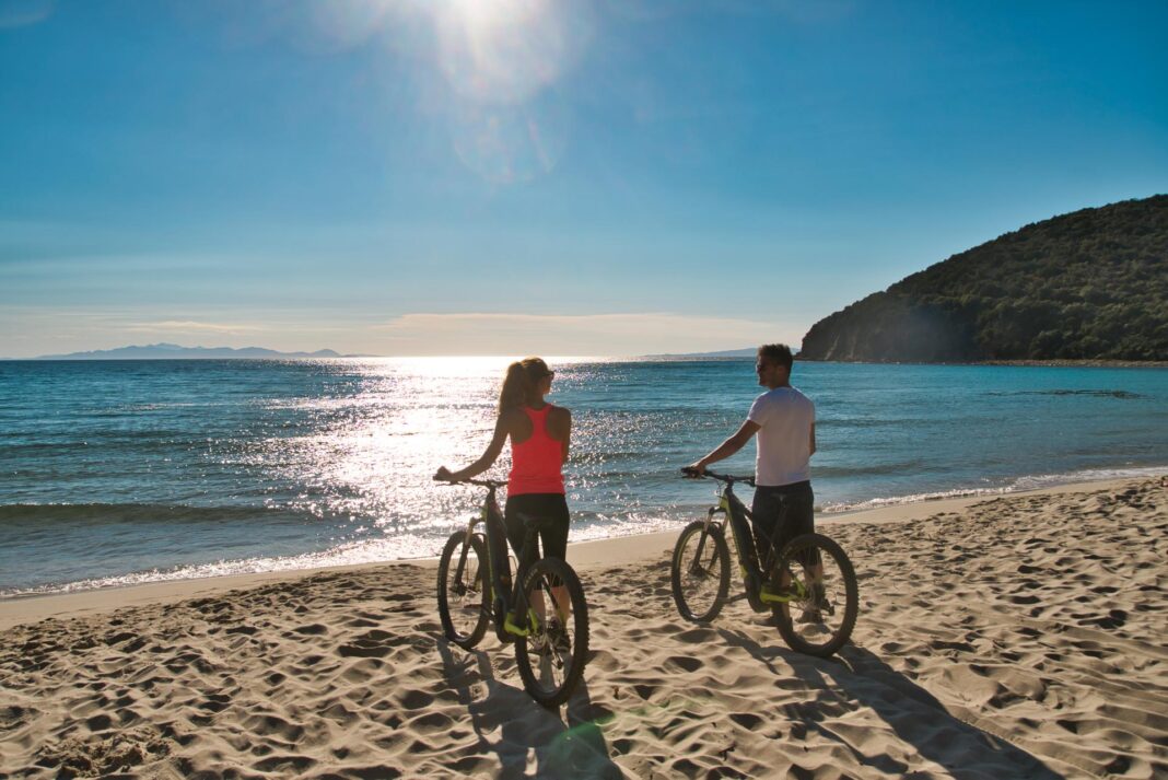 PEDALARE CON VISTA MARE: L’AUTUNNO INIZIA SULLA COSTA DEGLI ETRUSCHI PEDALARE CON VISTA MARE: L’AUTUNNO INIZIA SULLA COSTA DEGLI ETRUSCHI