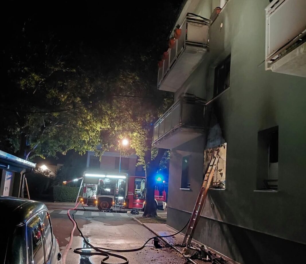 Lucca, incendio di San Vito: prosegue la bonifica e il restauro degli appartamenti danneggiati Lucca, incendio di San Vito: prosegue la bonifica e il restauro degli appartamenti danneggiati