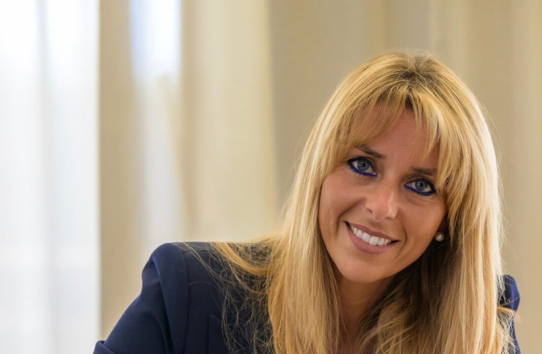 COMUNE DI PIETRASANTA: Bilancio, in variazione nuove risorse per scuole, verde e opere pubbliche COMUNE DI PIETRASANTA: Bilancio, in variazione nuove risorse per scuole, verde e opere pubbliche