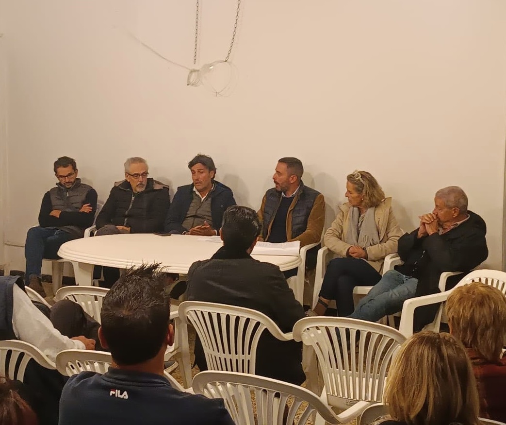 Assemblea pubblica con Barsanti e Buchignani per la strada interrotta a Sant’Ilario di Brancoli Assemblea pubblica con Barsanti e Buchignani per la strada interrotta a Sant’Ilario di Brancoli